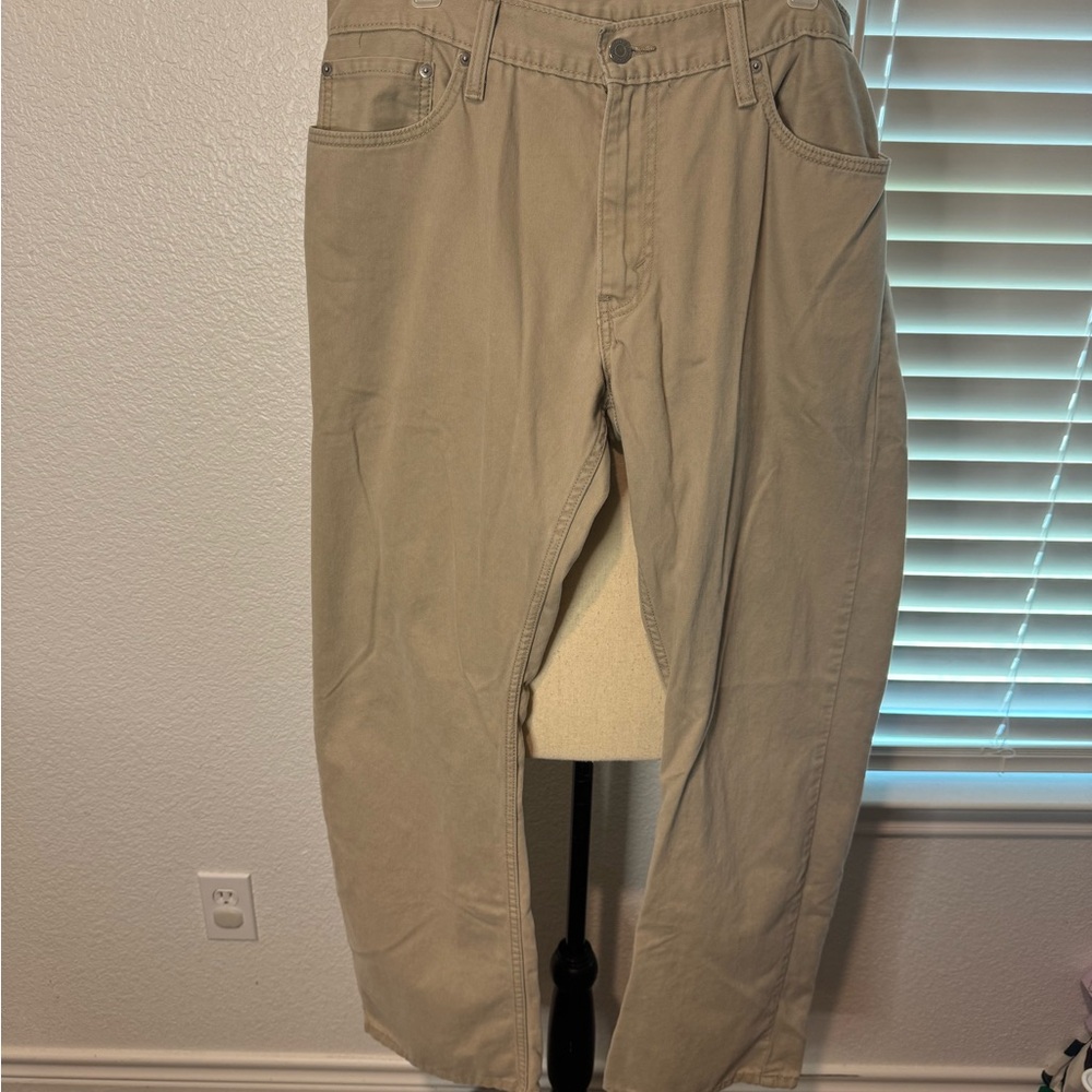 Levi's Premium straight fit Men's Khaki Chinos pants size 36/32
